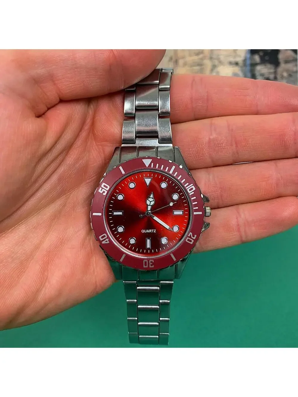 Classy Y2k 2000s vintage style essential minimalist retro stainless steel Red